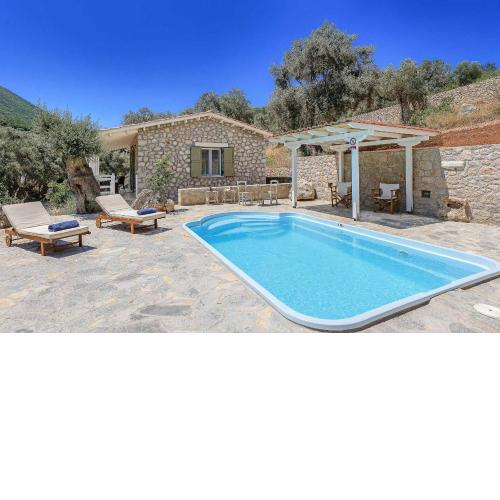 Villa Ledaki