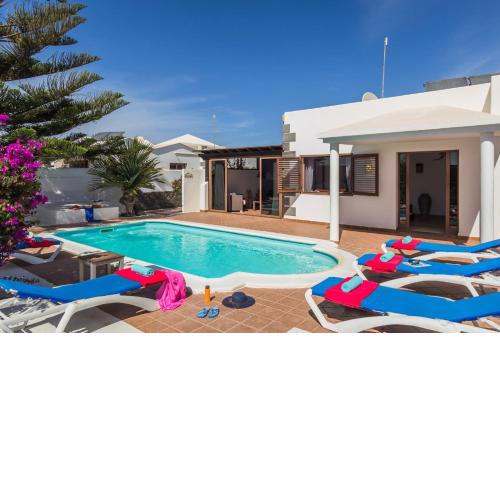 Villa Leon by Villa Plus