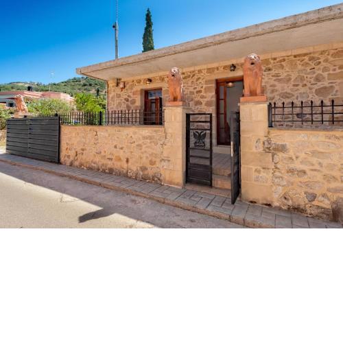 Villa Leonton with a private pool