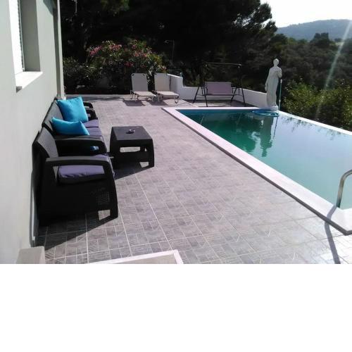VILLA LIA-SKIATHOS-PRIVATE POOL-