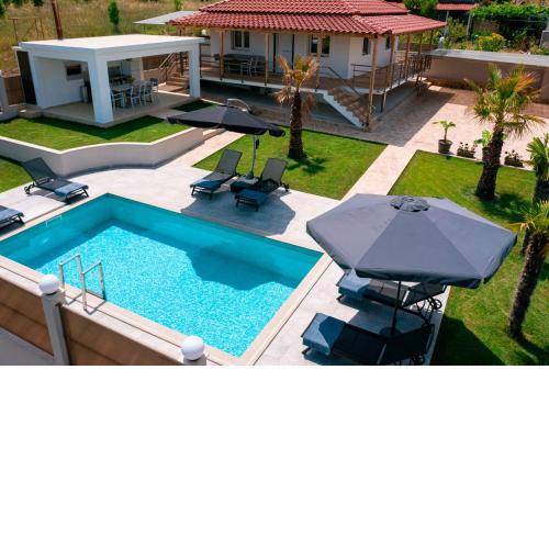 Villa Liana , private Villa with pool and garden