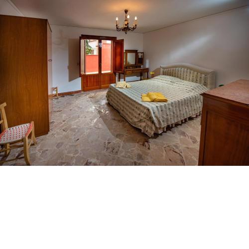 Villa Lidia-wall box