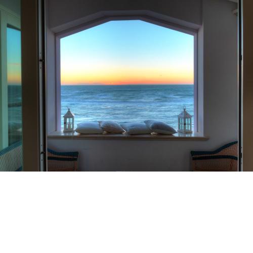Villa Lilla sulla Spiaggia di San Vincenzo LUXURY