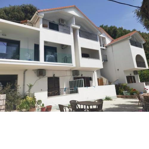 Villa Lithitsa