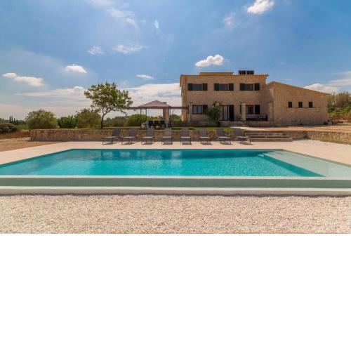 Villa LLoret Family