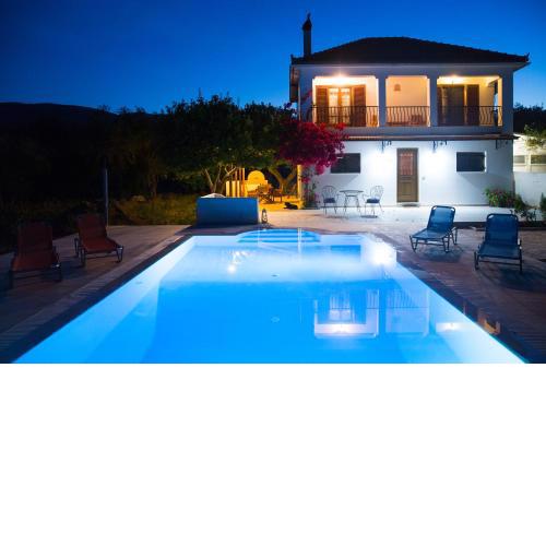 Villa Lola