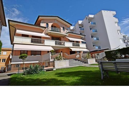 Villa Lory