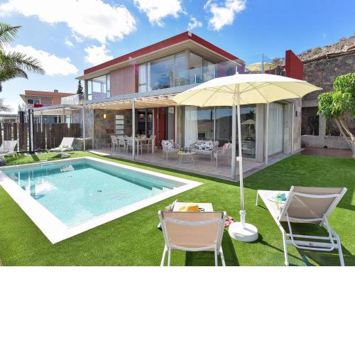 Villa Los Dragos 4 Salobre by VillaGranCanaria