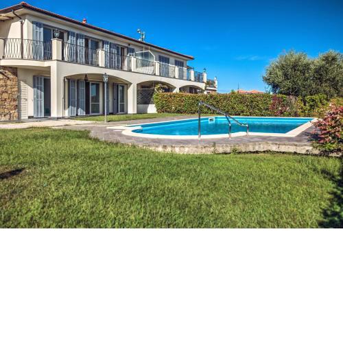 Villa Lucia Riviera dei Fiori Pool