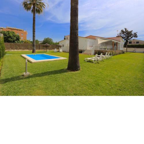 VILLA LUNA Beach Premium 9PAX