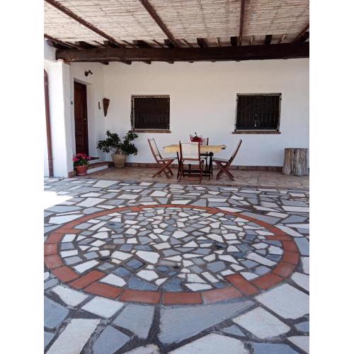 VILLA LUPINO