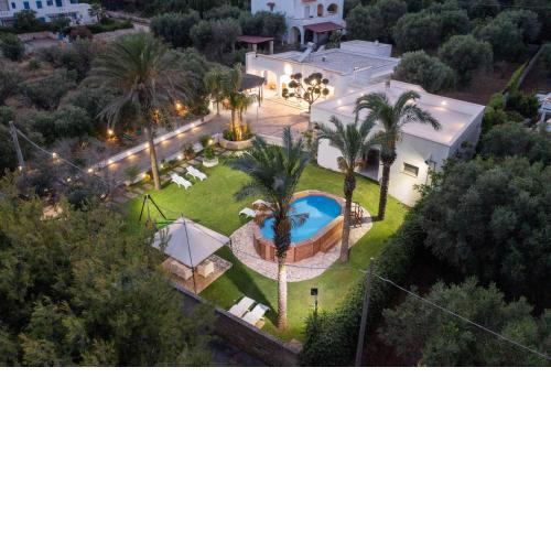 Villa Machri - Con Piscina Privata E Ampio Giardino Vicina Al Mare
