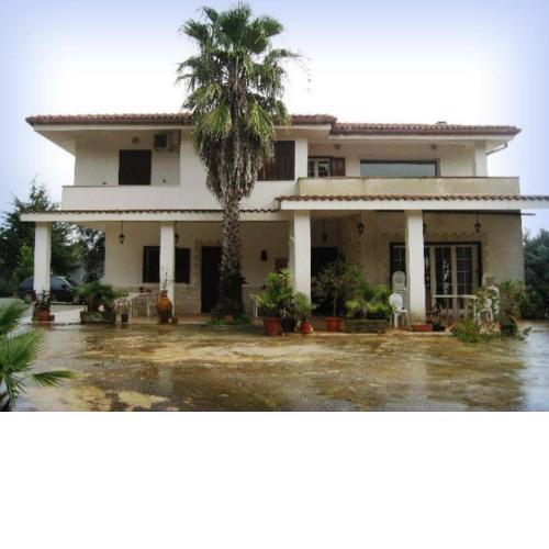 Villa Mado