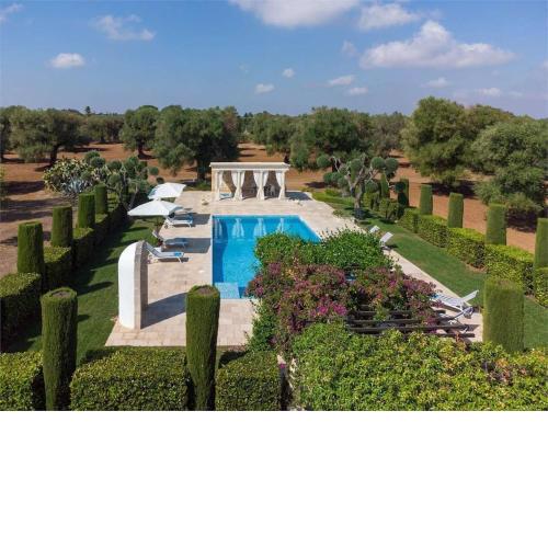 Villa Magnolia Carovigno Puglia Historic country villa with private pool