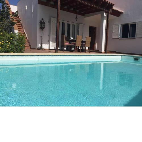 Villa Mami