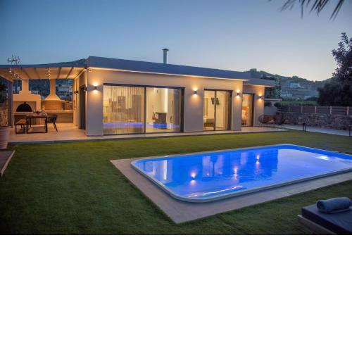 Villa Manefic with private heated pool