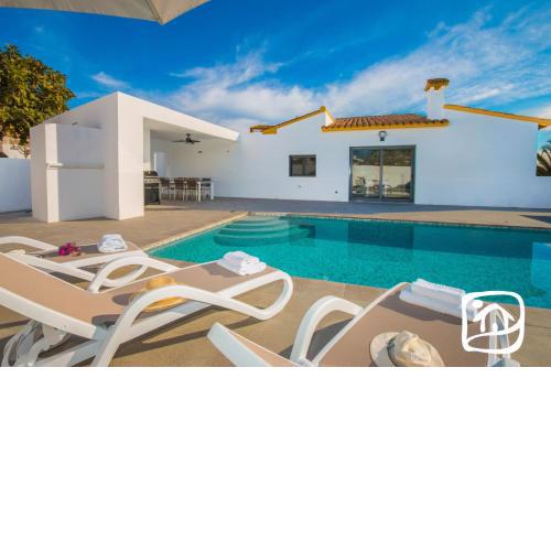 Villa Mango by Abahana Villas