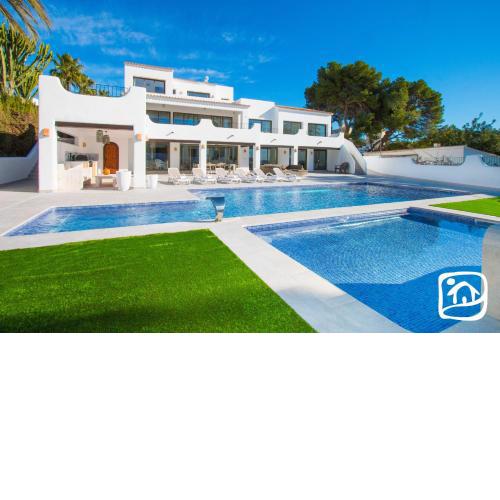 Villa Mar Coral by Abahana Villas
