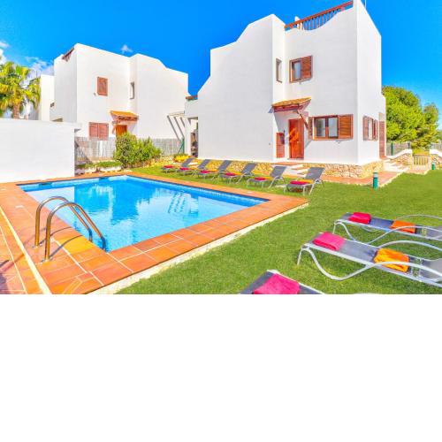 Villa Mar Egos by Villa Plus