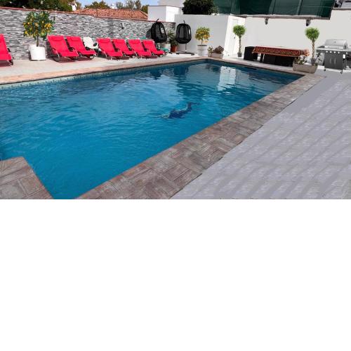 Villa Marbella 8-10 people recent renovated with swimming pool close beach 4 bedrooms with bathrooms