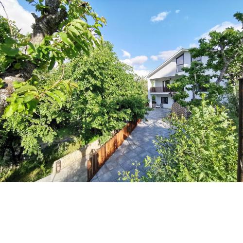VILLA MAREL