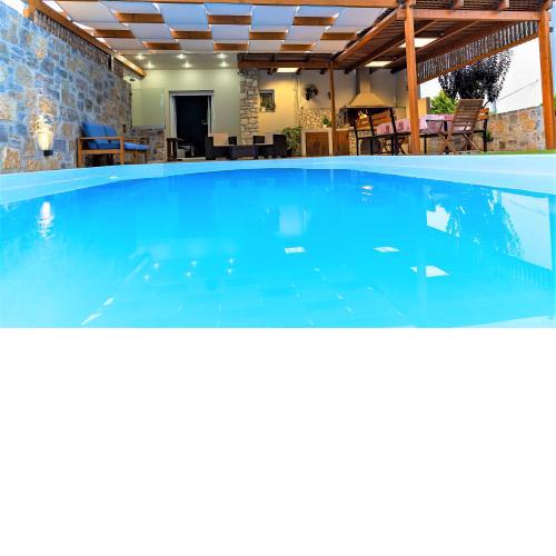 Villa Maria, a cosy villa next to the beach