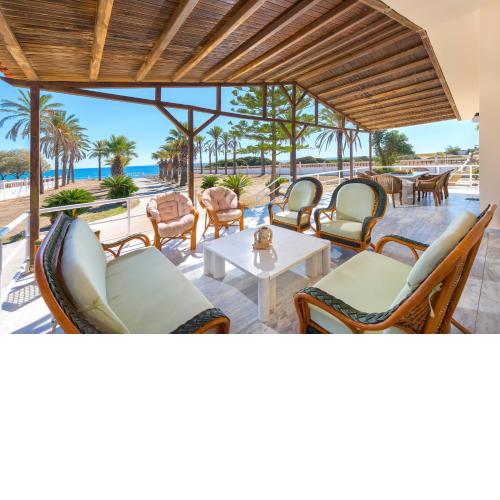 Villa Maria Beachfront Residence