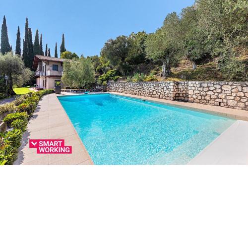 Villa Mariavittoria con piscina by Wonderful Italy