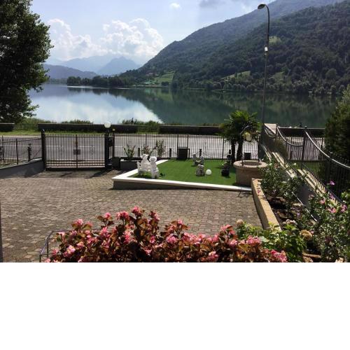 Villa Marilena con accesso diretto al lago