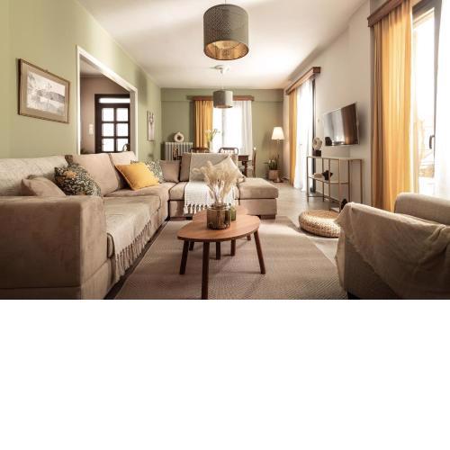 Villa Marilena with Jacuzzi