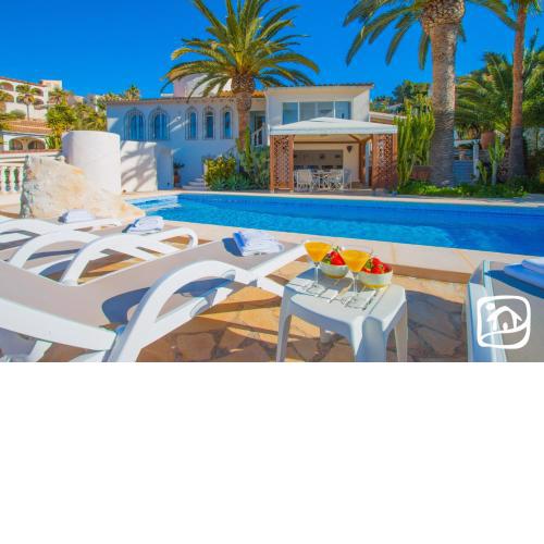 Villa Mariposa by Abahana Villas