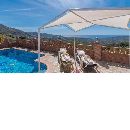 Villa Martín de Frigiliana by Ruralidays