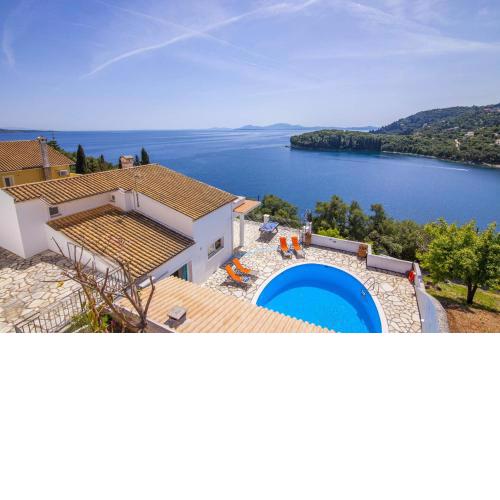Villa Mary Lou by Villa Plus