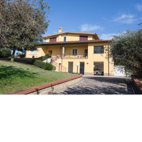 Villa Mary
