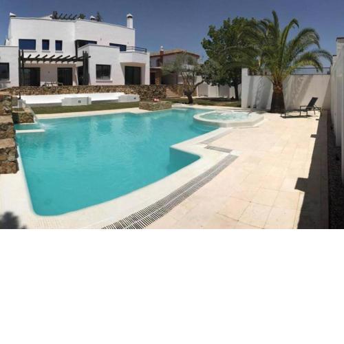 Villa Mateos