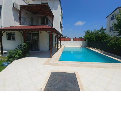 Villa Matthew