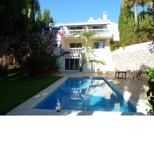 Villa Maxine