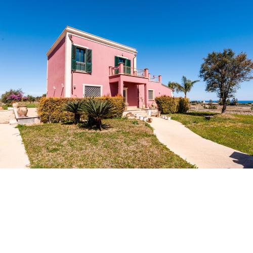 Villa Mediterranea - Entire villa near the beach