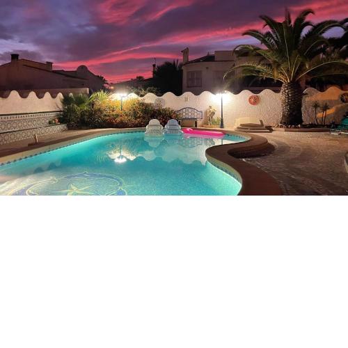 VILLA MEDITERRANEA DaNuria holidays 23