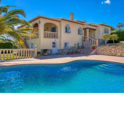 Villa Meena