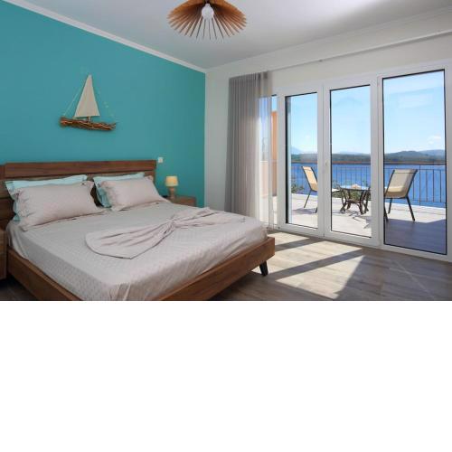 Villa Melias, luxurious villa with superb view of the islands, 400 m from the sea