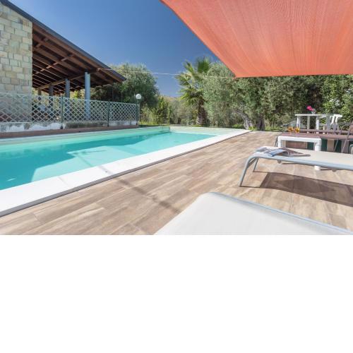 Villa Mendolia Ai Caracoli