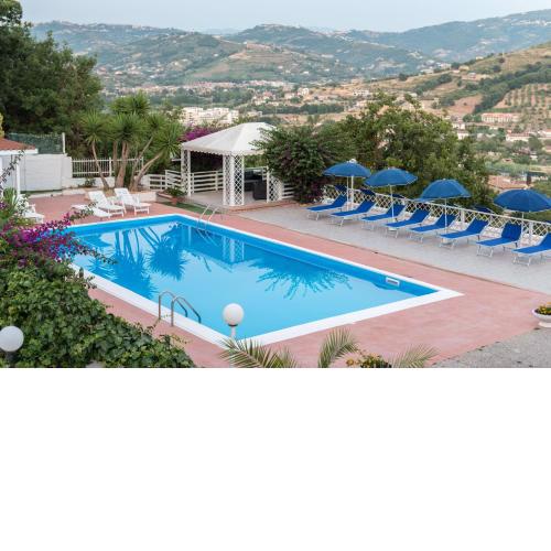 Villa Milena Apartments & Rooms