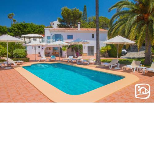 Villa Mima by Abahana Villas