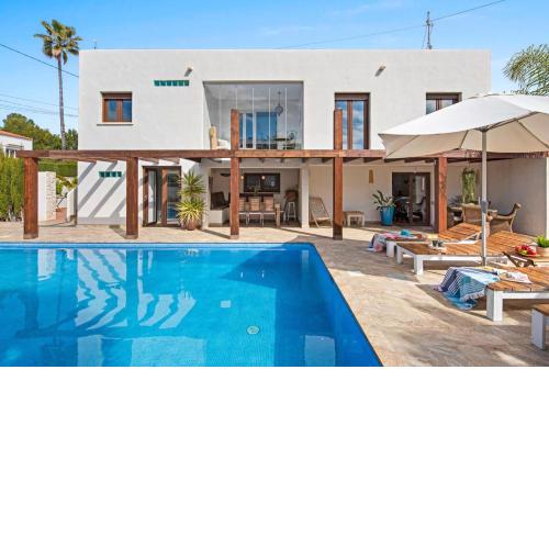 Villa Moai - PlusHolidays