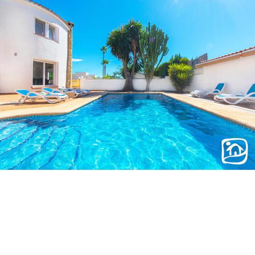 Villa Monte Cristo by Abahana Villas