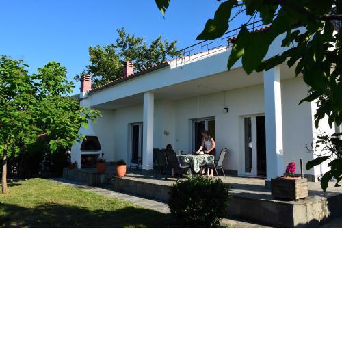 Villa Monte Kariotes
