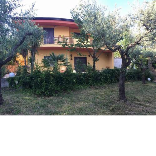 Villa Montemma