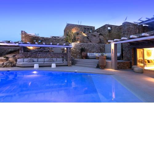 Villa Moonstone by Mykonos Rocks