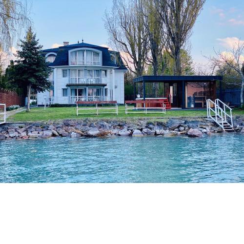 Villa My Lake